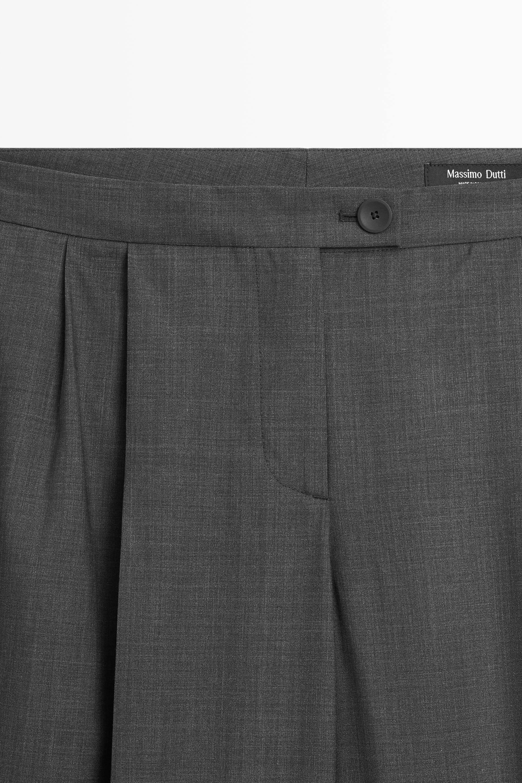 100% cool wool pleated pants